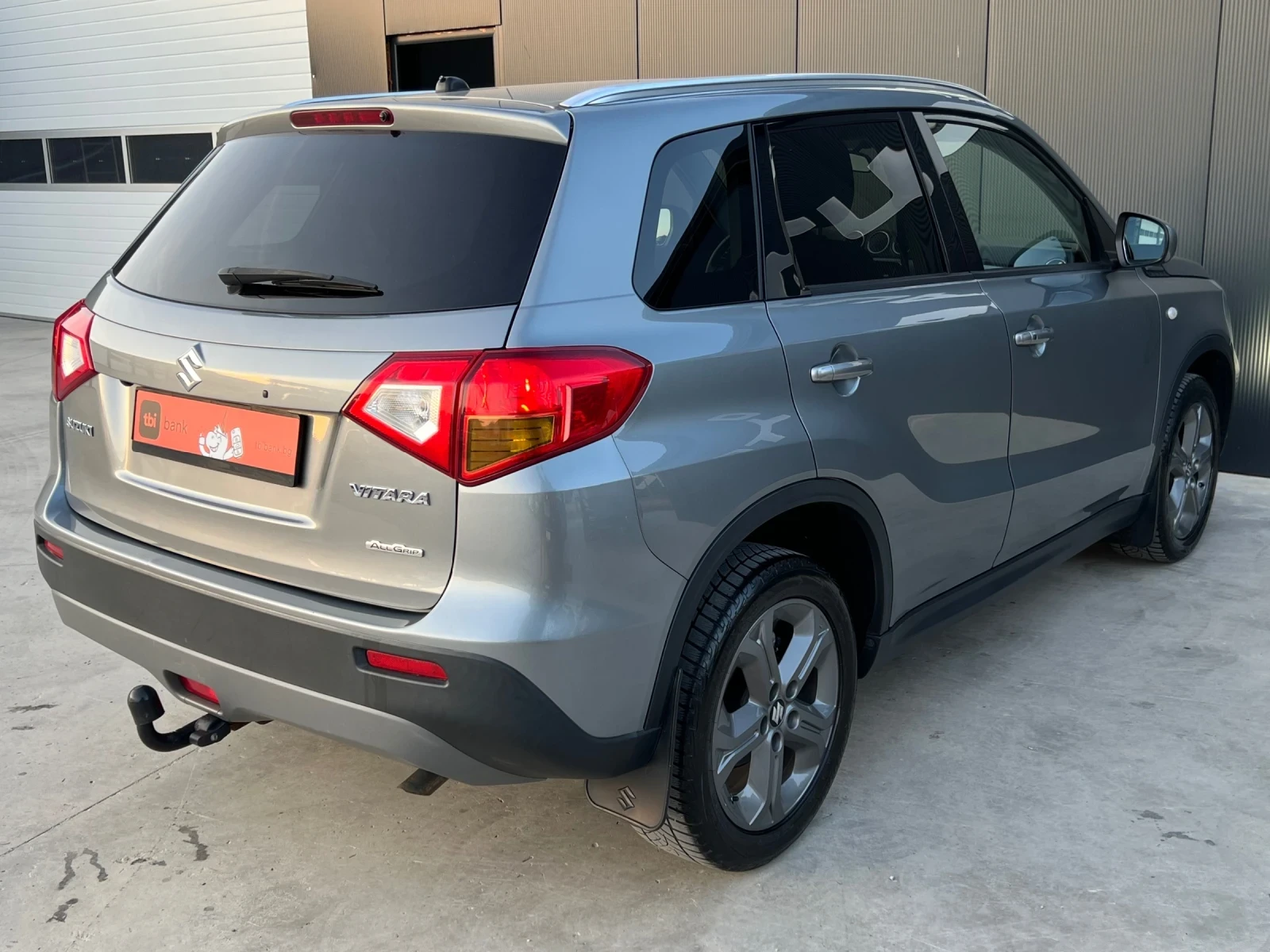 Suzuki Vitara 1.6DDIS/4x4/AllGrip/KeylessGo// | Mobile.bg   7