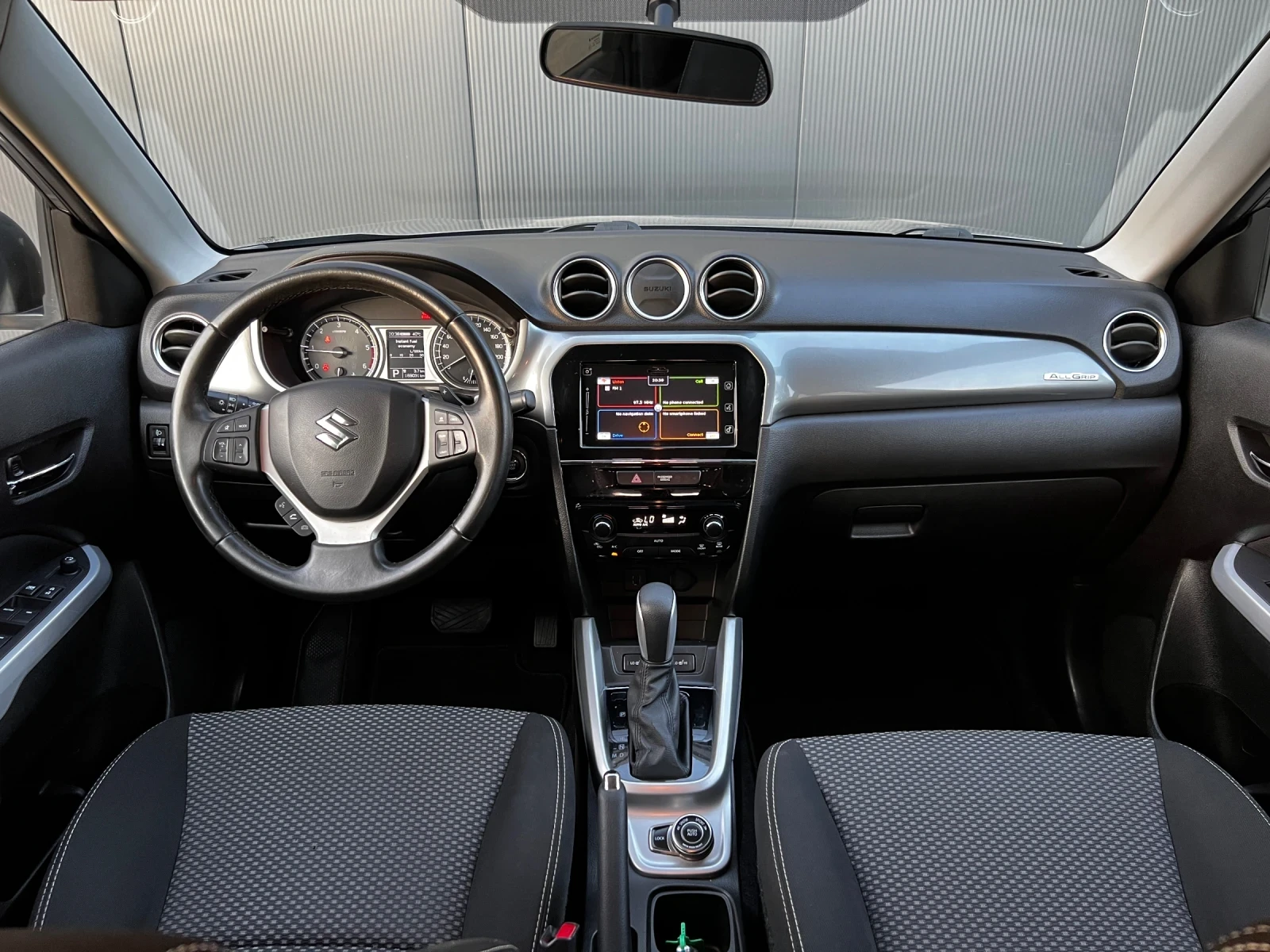 Suzuki Vitara 1.6DDIS/4x4/AllGrip/KeylessGo// | Mobile.bg   8