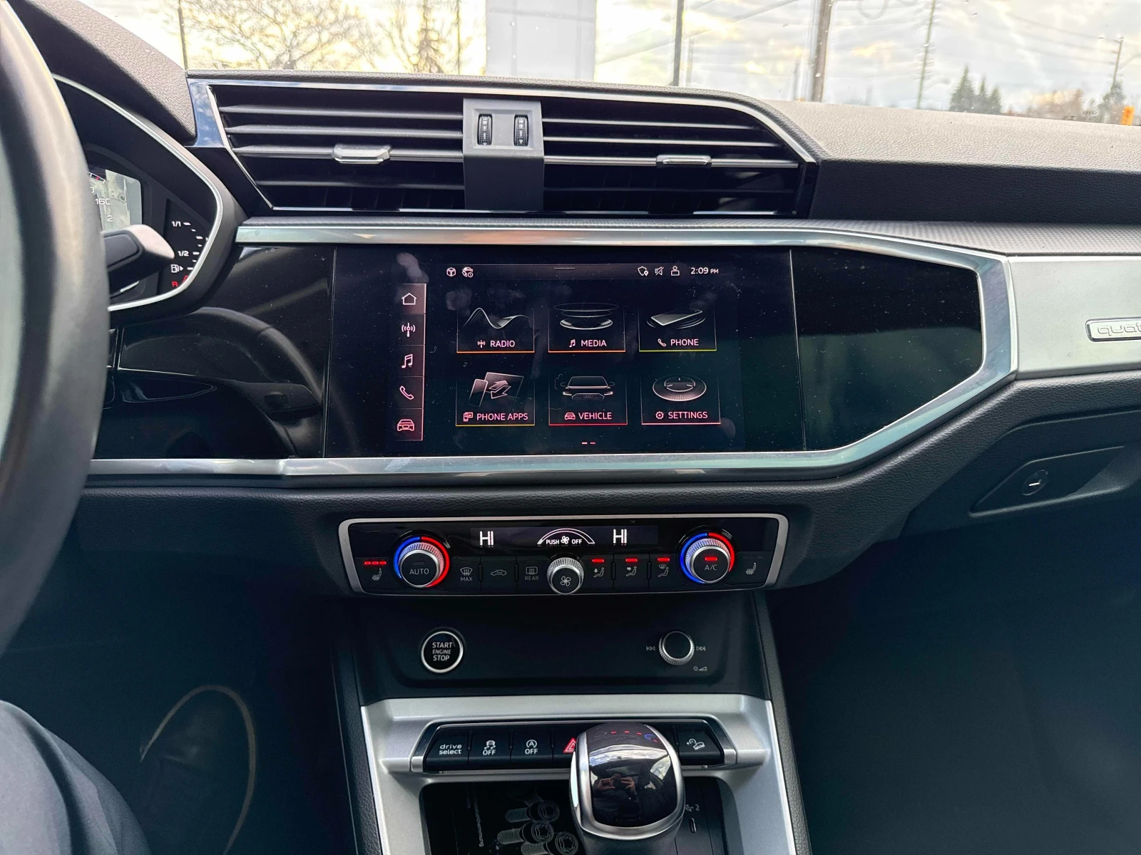 Audi Q3 * * CARFAX * * ���� ������ * *  | Mobile.bg � ����������� 8