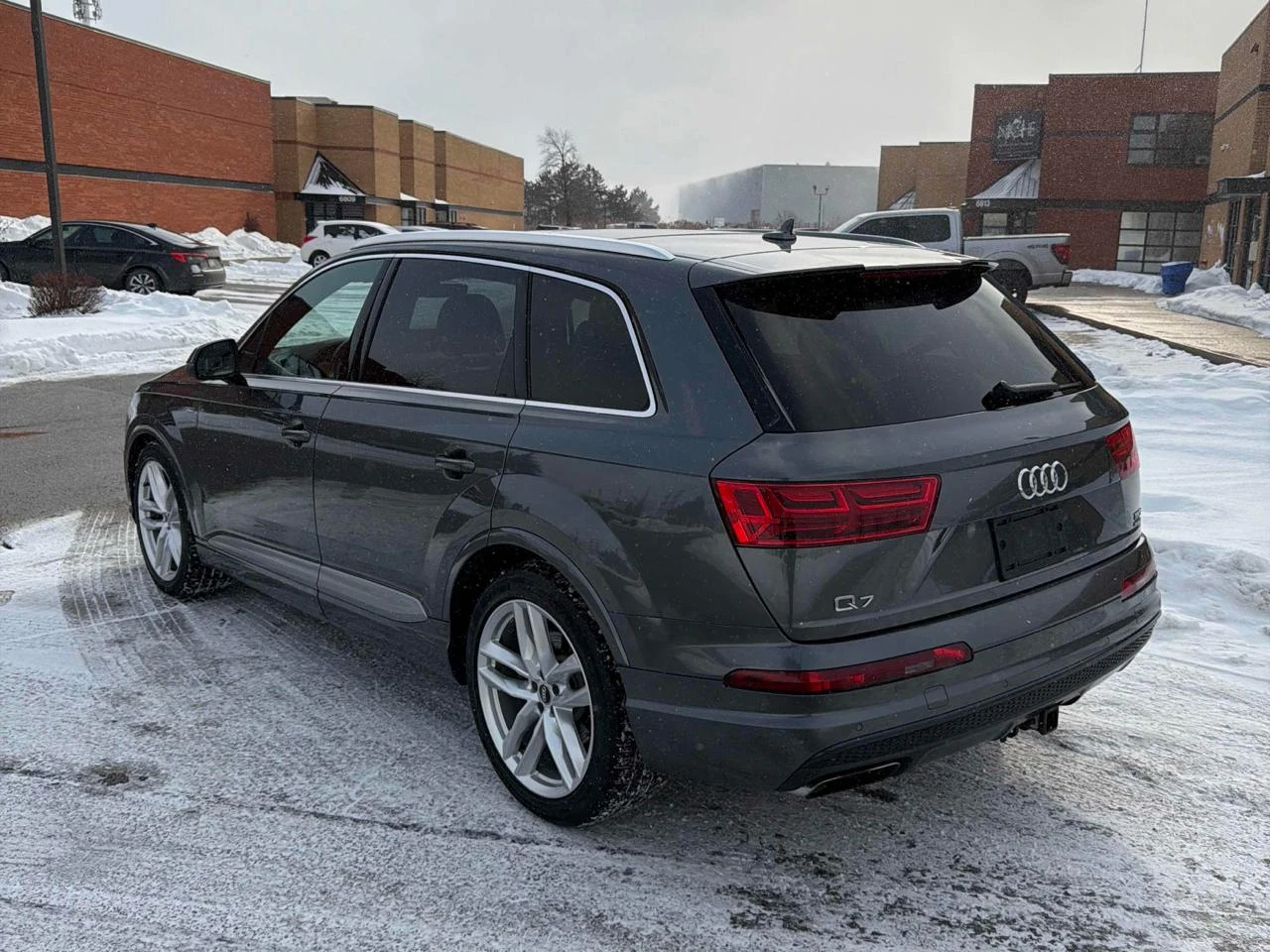 Audi Q7 Technik* 3xSline* Въздух* Virtual* Обдух* 360* Пан - изображение 5