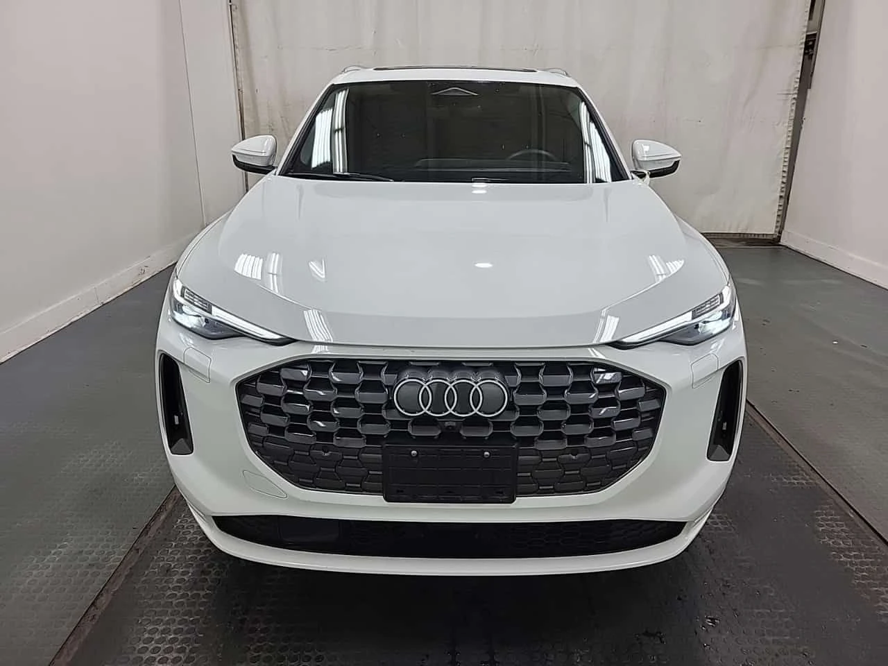 Audi Q5 * Progressiv * CARFAX * ПАНО * 2 КЛЮЧА * HEAD UP, снимка 14 - Автомобили и джипове - 53935008