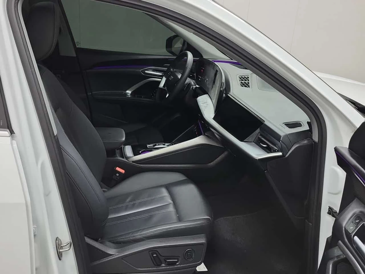 Audi Q5 * Progressiv * CARFAX * ПАНО * 2 КЛЮЧА * HEAD UP, снимка 11 - Автомобили и джипове - 53935008