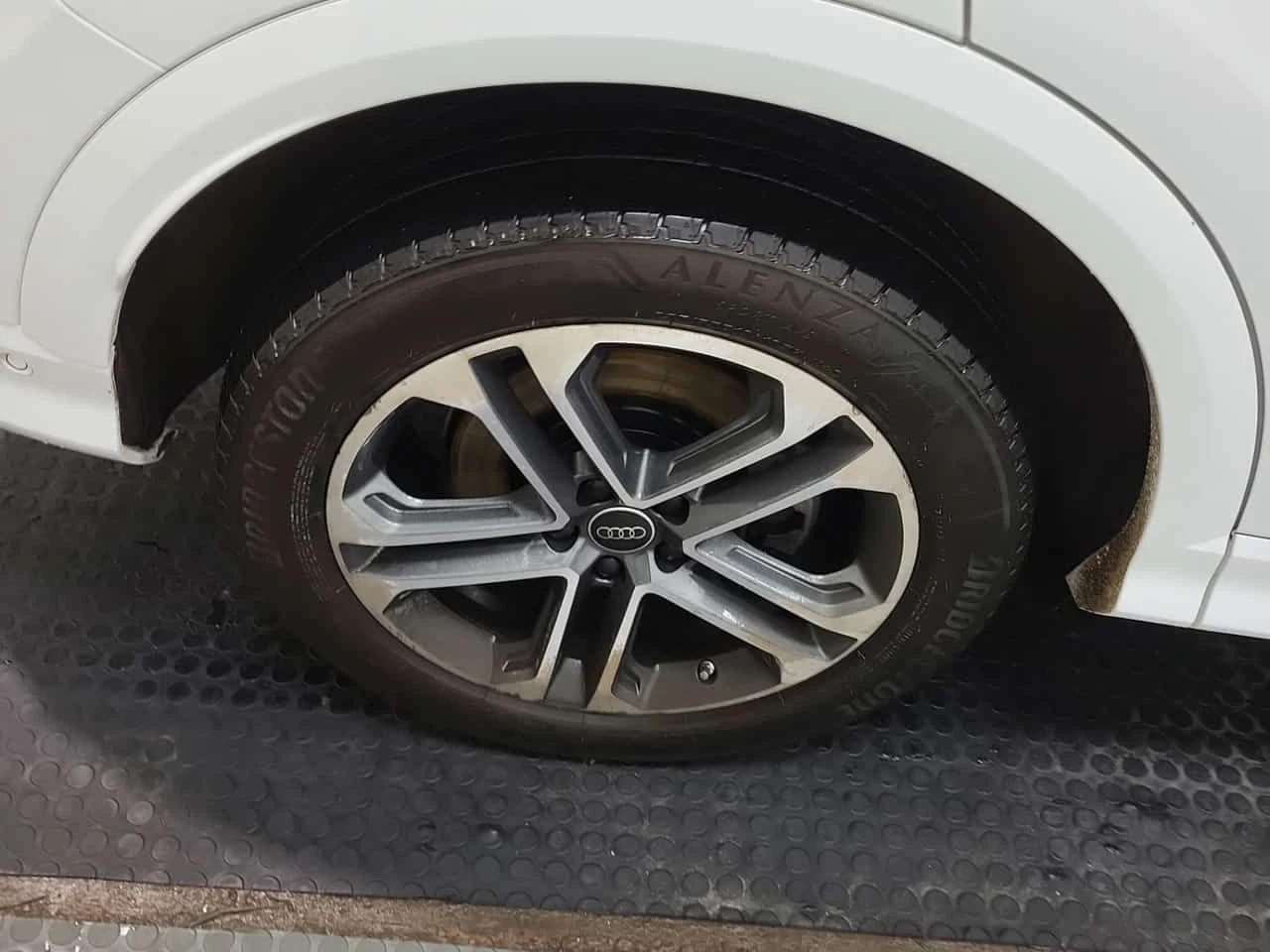 Audi Q5 * Progressiv * CARFAX * ПАНО * 2 КЛЮЧА * HEAD UP, снимка 16 - Автомобили и джипове - 53935008