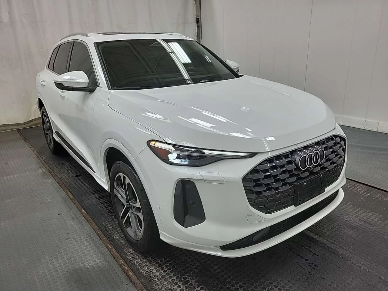 Audi Q5 * Progressiv * CARFAX * ПАНО * 2 КЛЮЧА * HEAD UP, снимка 6 - Автомобили и джипове - 53935008