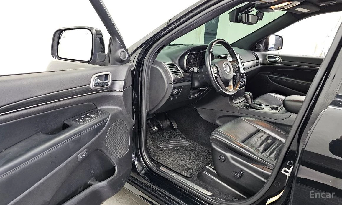 Jeep Grand cherokee LIMITED-X* 4X4* ПОДГРЕВ* ОБДУХВАНЕ* ПАНО* КАМЕРА, снимка 8 - Автомобили и джипове - 54227617