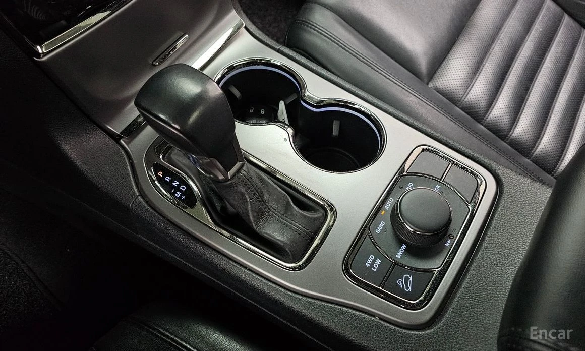 Jeep Grand cherokee LIMITED-X* 4X4* ПОДГРЕВ* ОБДУХВАНЕ* ПАНО* КАМЕРА, снимка 15 - Автомобили и джипове - 54227617