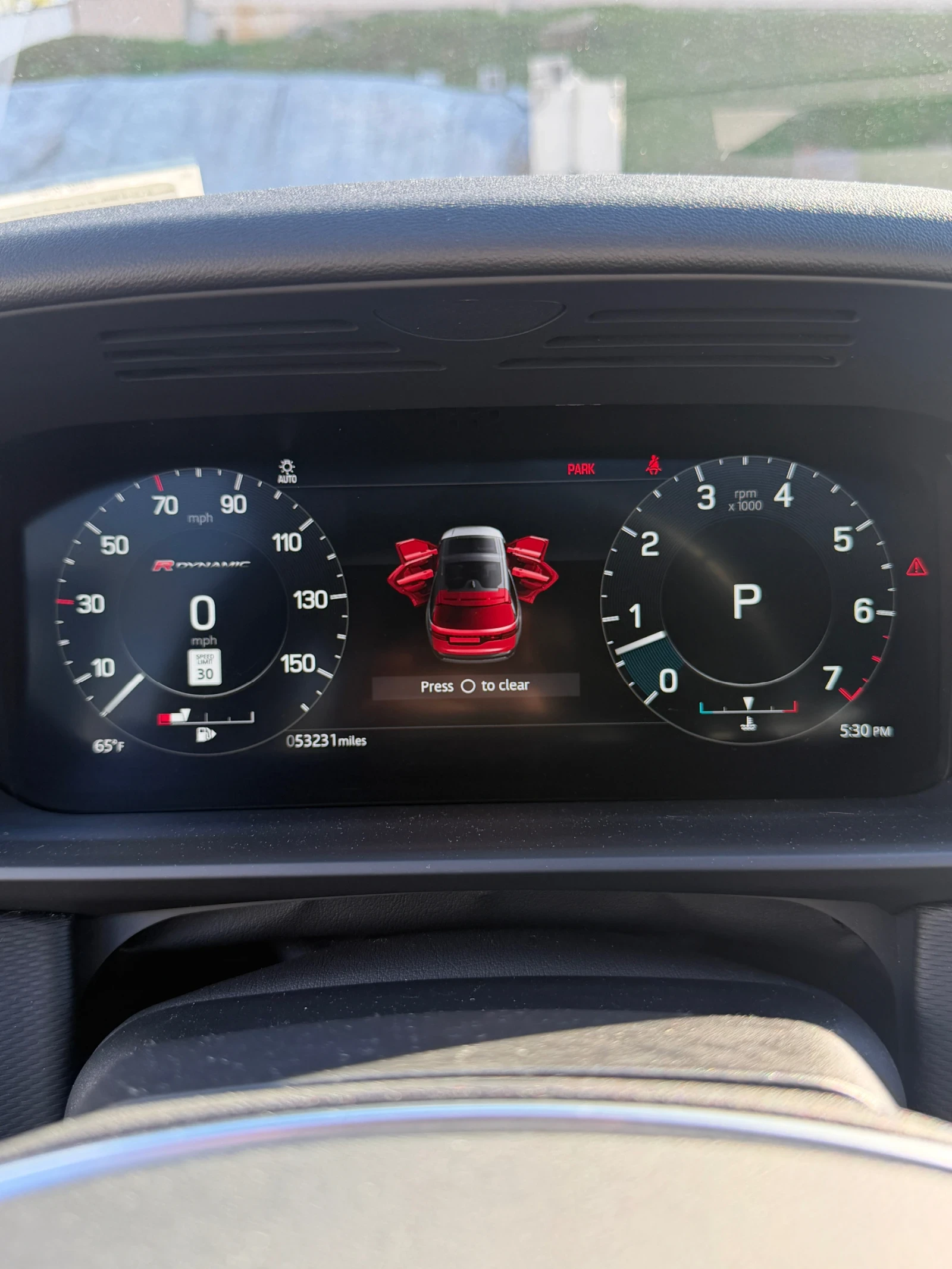 Land Rover Discovery R-Dynamic - S / 355 HP / 5500 RPM / 3000 cm | Mobile.bg � ����������� 2