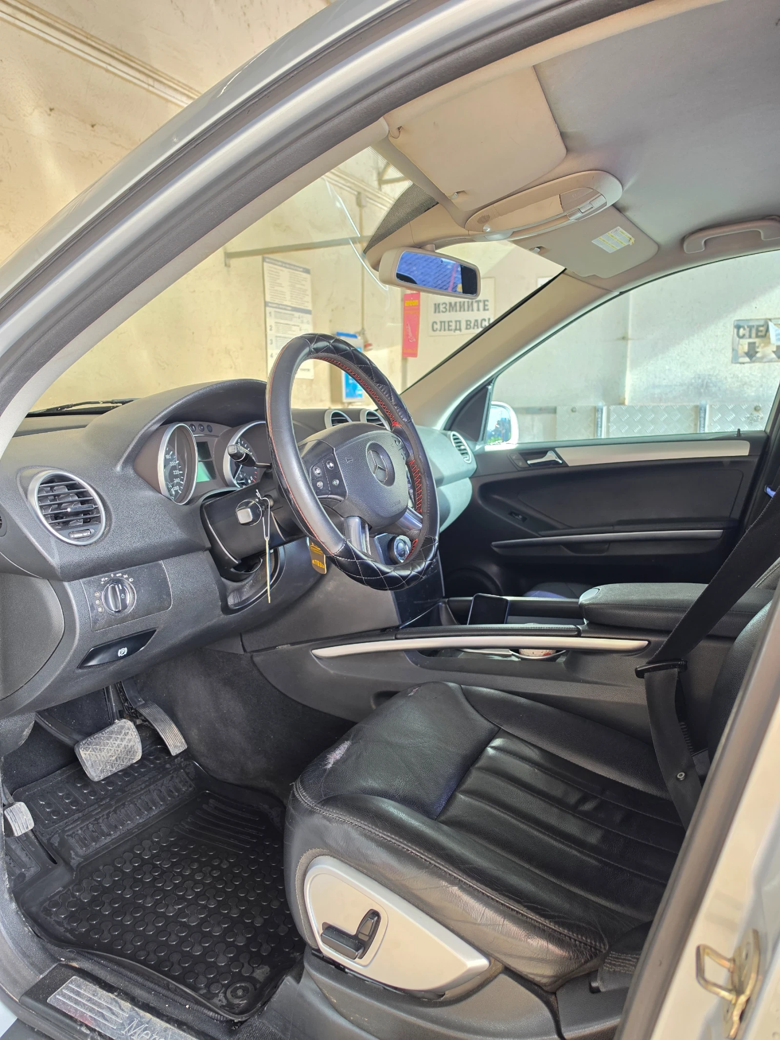 Mercedes-Benz ML 420 4.2 V8 4MATIC ЛИЗИНГ 30% ПЪРВОНАЧАЛНА, снимка 12 - Автомобили и джипове - 54887611