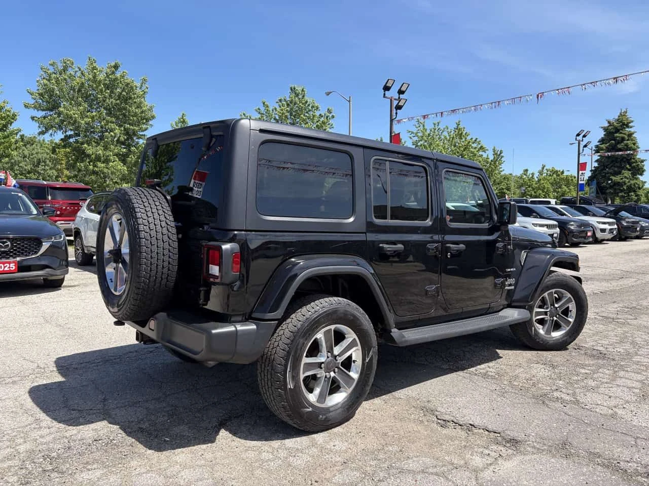 Jeep Wrangler * Sahara V6, Leather Seats, Remote Start * CARFAX , снимка 5 - Автомобили и джипове - 54896477