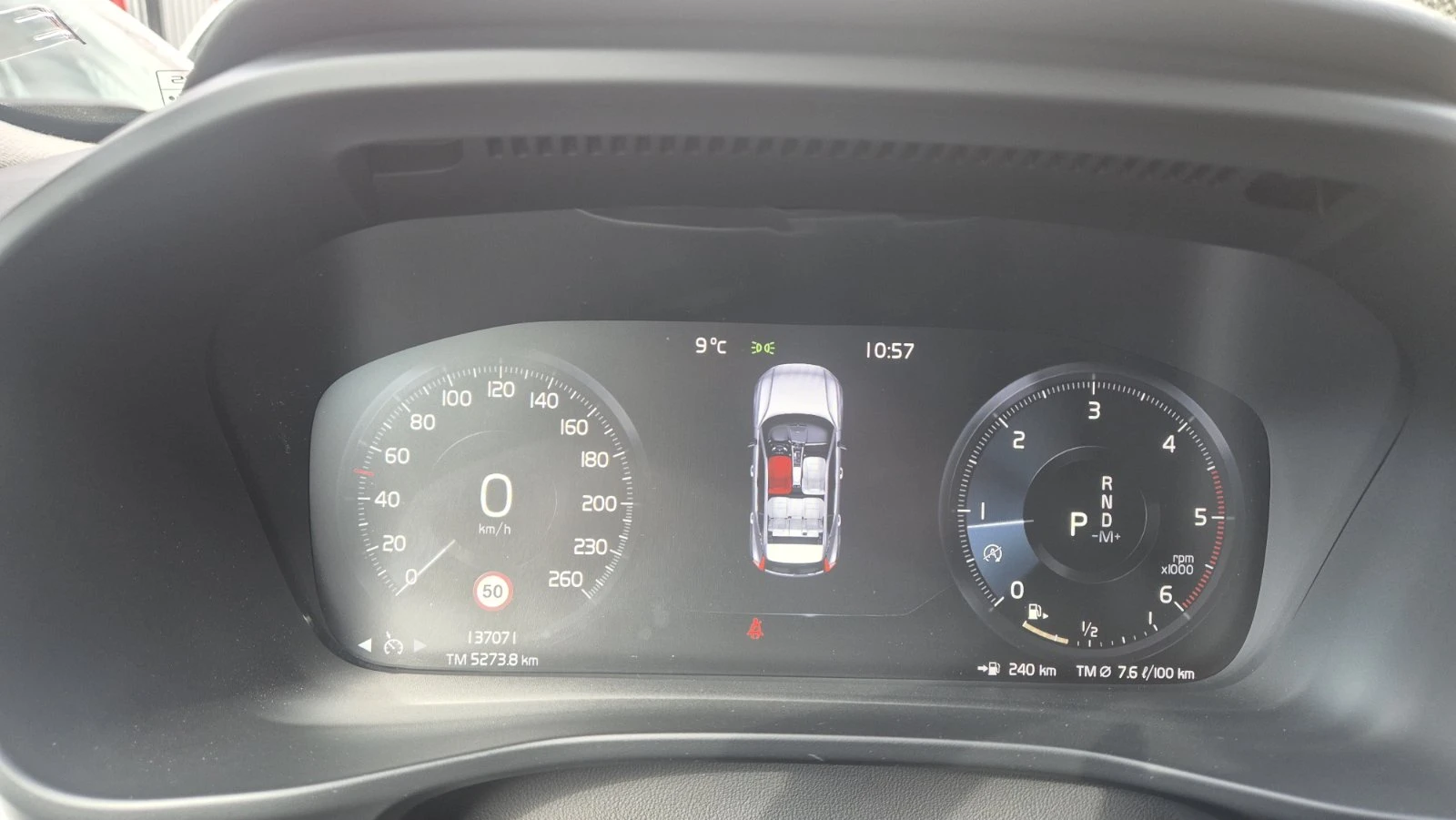 Volvo XC40 | Mobile.bg � ����������� 12