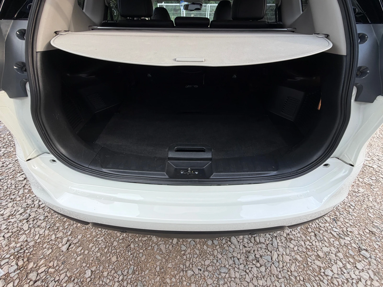 Nissan X-trail 1.6DCI* FULL* TEKNA* CAM360* Navi, снимка 7 - Автомобили и джипове - 55228608