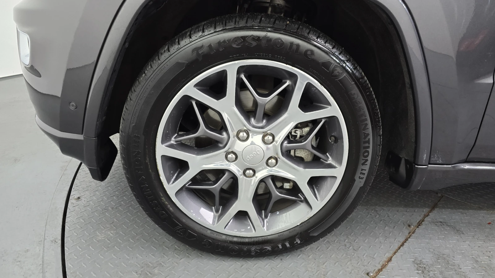 Jeep Cherokee 3.6* BLIND SPOT* ЕЛ. БАГАЖНИК* ЛЮК* КРАЙНА ЦЕНА, снимка 5 - Автомобили и джипове - 55594924