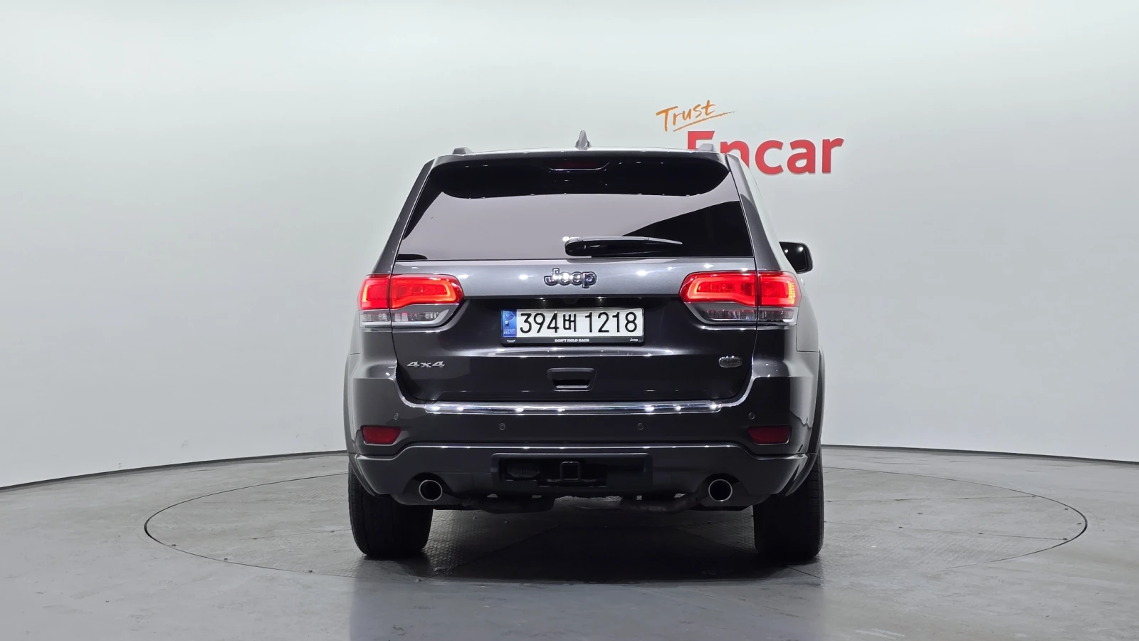 Jeep Cherokee 3.6* BLIND SPOT* ЕЛ. БАГАЖНИК* ЛЮК* КРАЙНА ЦЕНА, снимка 4 - Автомобили и джипове - 55594924