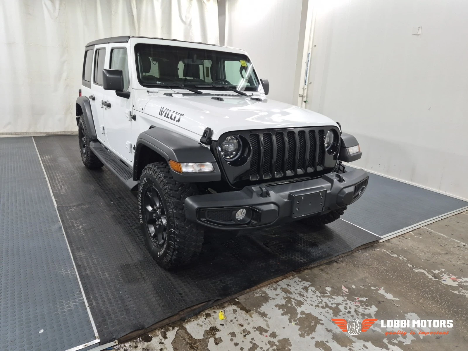 Jeep Wrangler, снимка 2 - Автомобили и джипове - 55928324