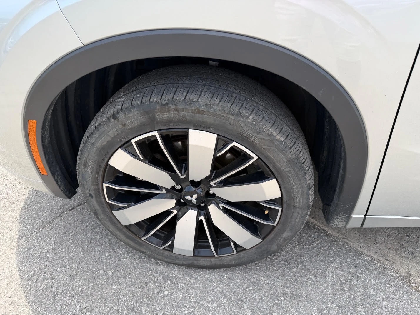 Mitsubishi Outlander * GT * CARFAX * ОПЦИЯ ЗА ФИНАНСИРАНЕ , снимка 7 - Автомобили и джипове - 55940105