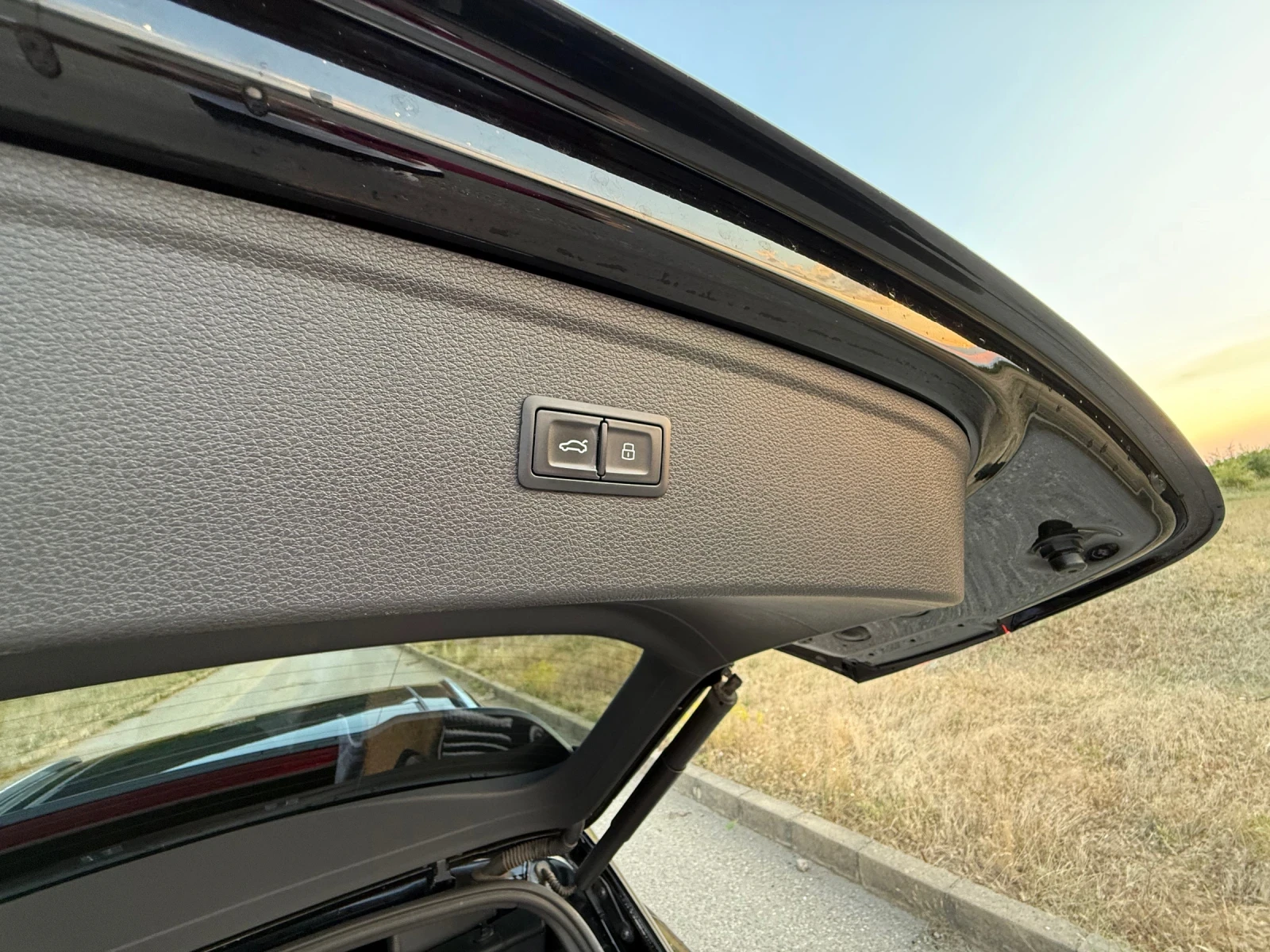 Audi SQ5, снимка 8 - Автомобили и джипове - 56017240