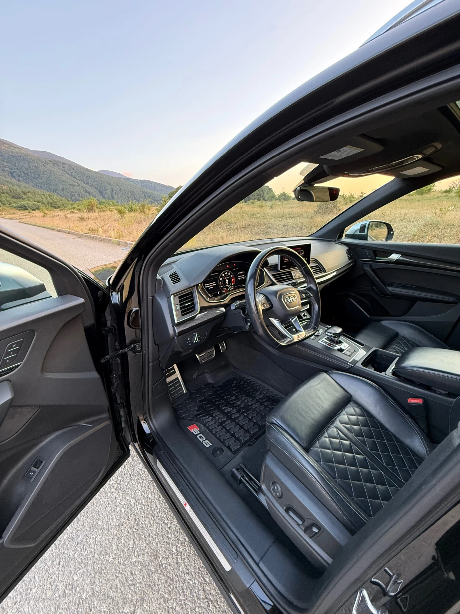 Audi SQ5, снимка 9 - Автомобили и джипове - 56017240