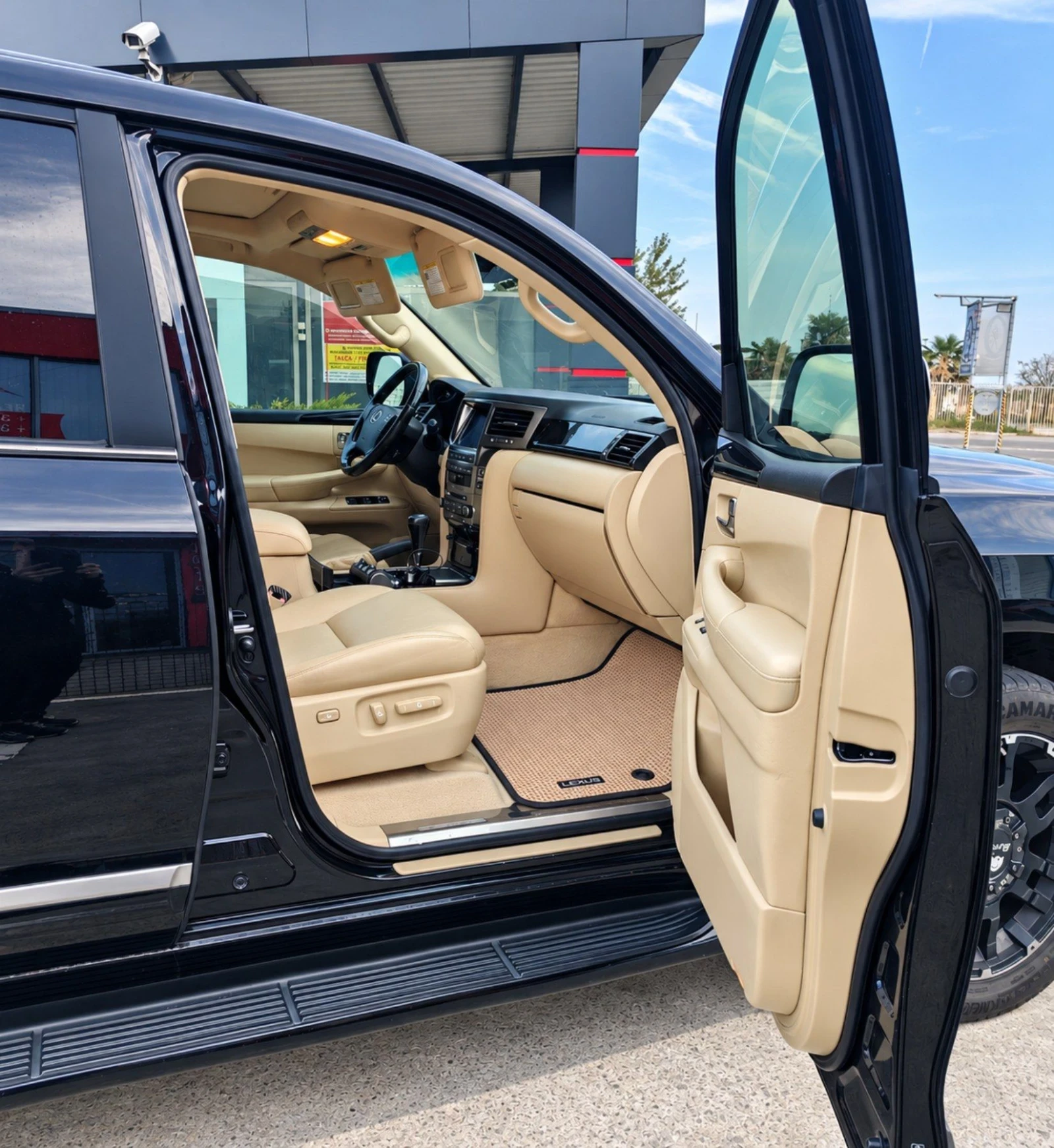 Lexus LX 570 4x4 , снимка 8 - Автомобили и джипове - 56452026