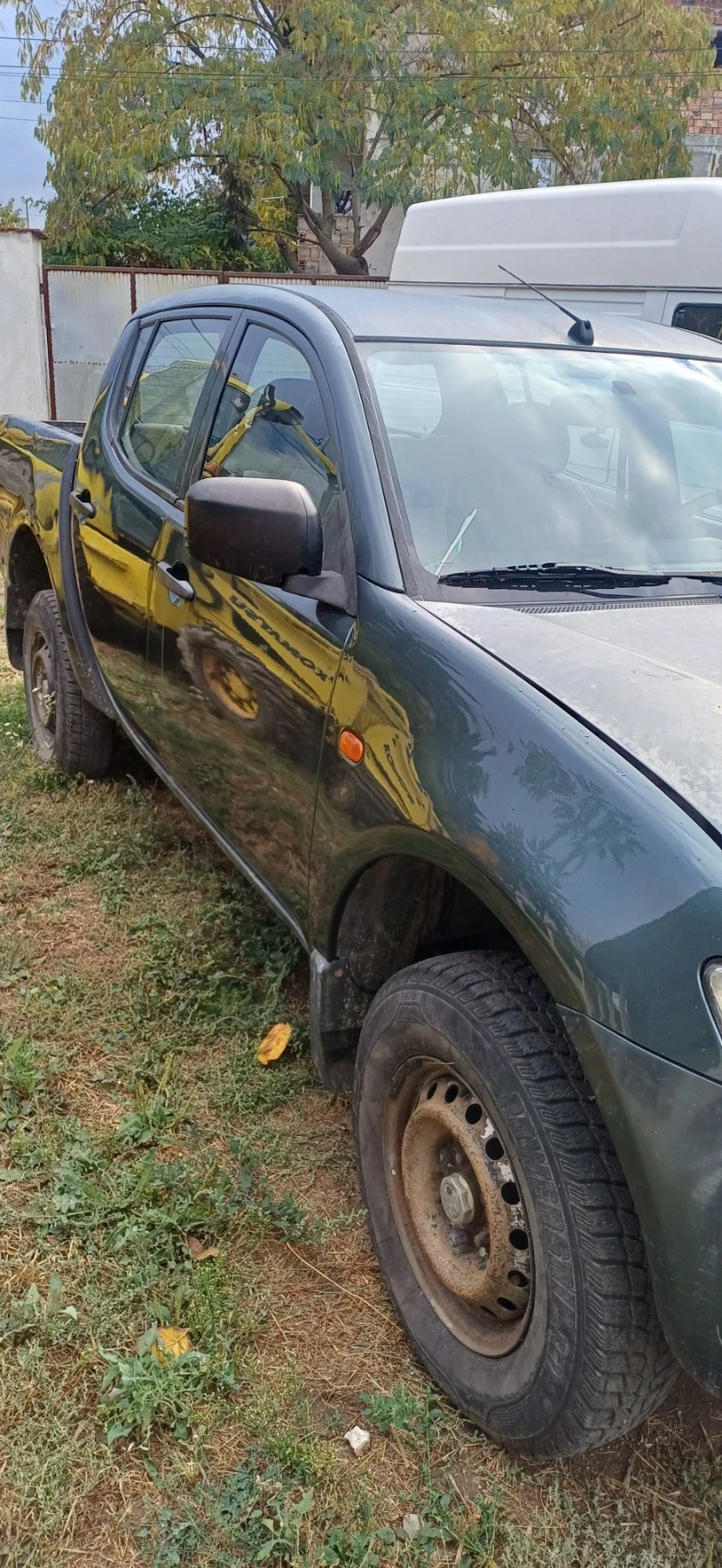 Mitsubishi L200, снимка 3 - Автомобили и джипове - 56506632