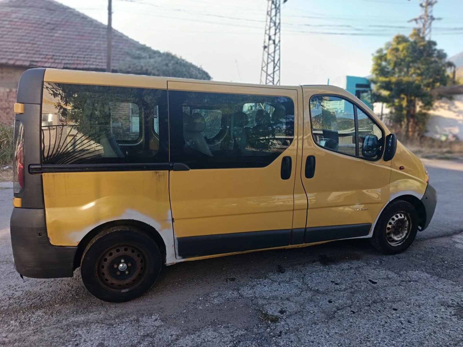 Renault Trafic, снимка 3 - Бусове и автобуси - 55949585