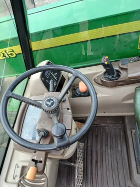 Телескопичен товарач John Deere 3215, снимка 5