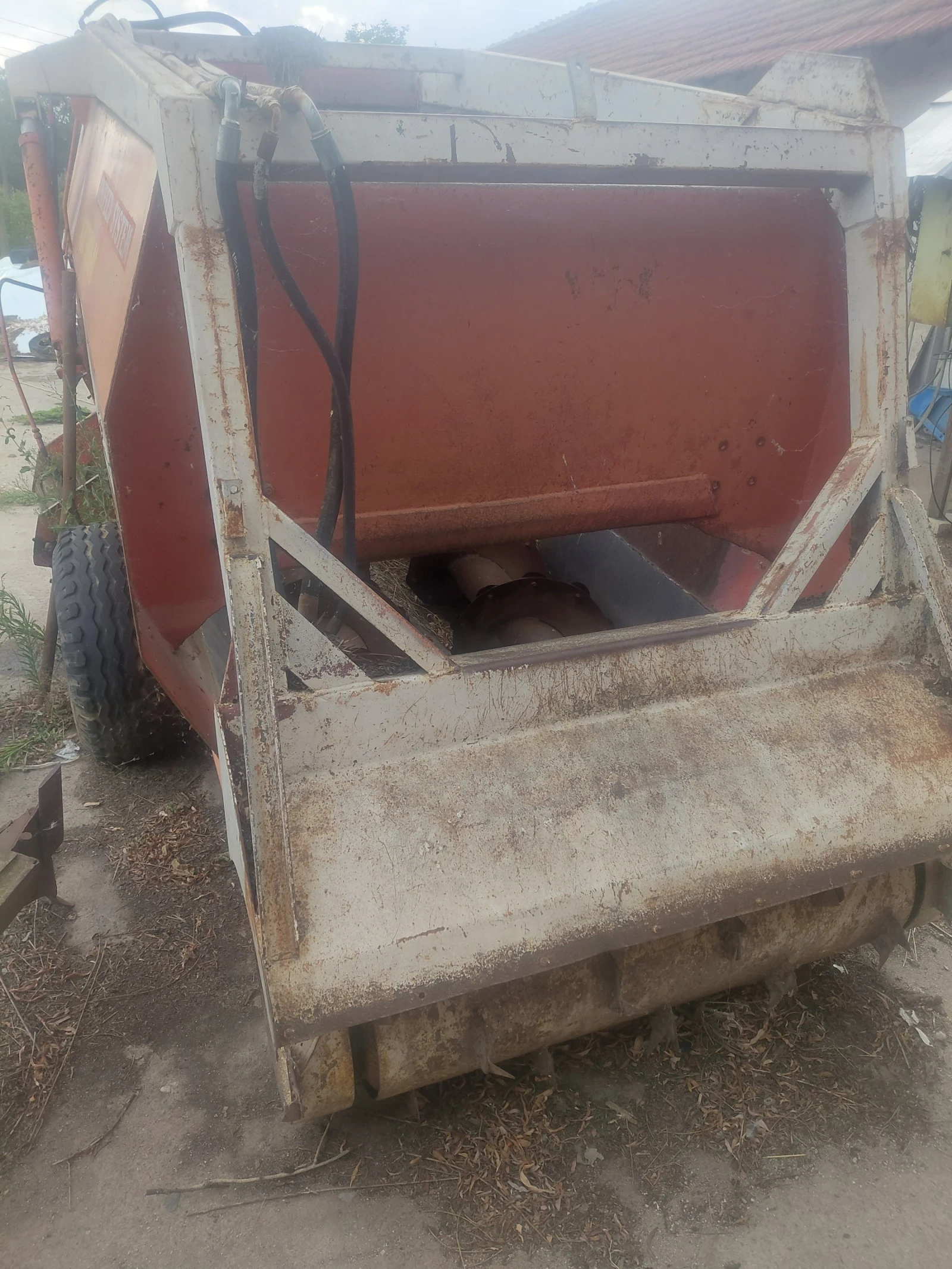 Трактор Zetor 8011, снимка 7 - Селскостопанска техника - 56105823