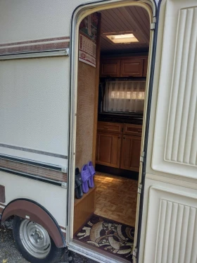 Каравана Hobby 360, снимка 4