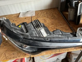 Alfa Romeo Stelvio Алфа Ромео Стелвио. Десен фар. Би-ксенон. 50552984. С забележки. 2 счупени захват, снимка 4 - Части - 53607820