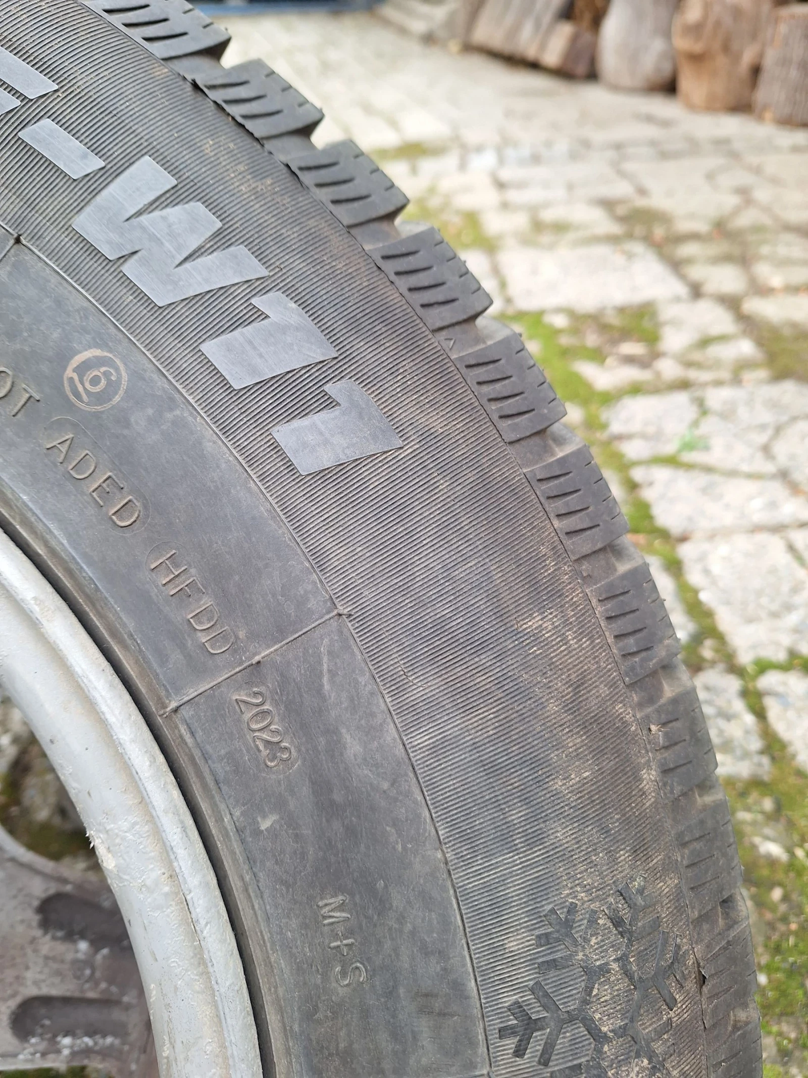    235/70R16  Mercedes-Benz ML | Mobile.bg   6