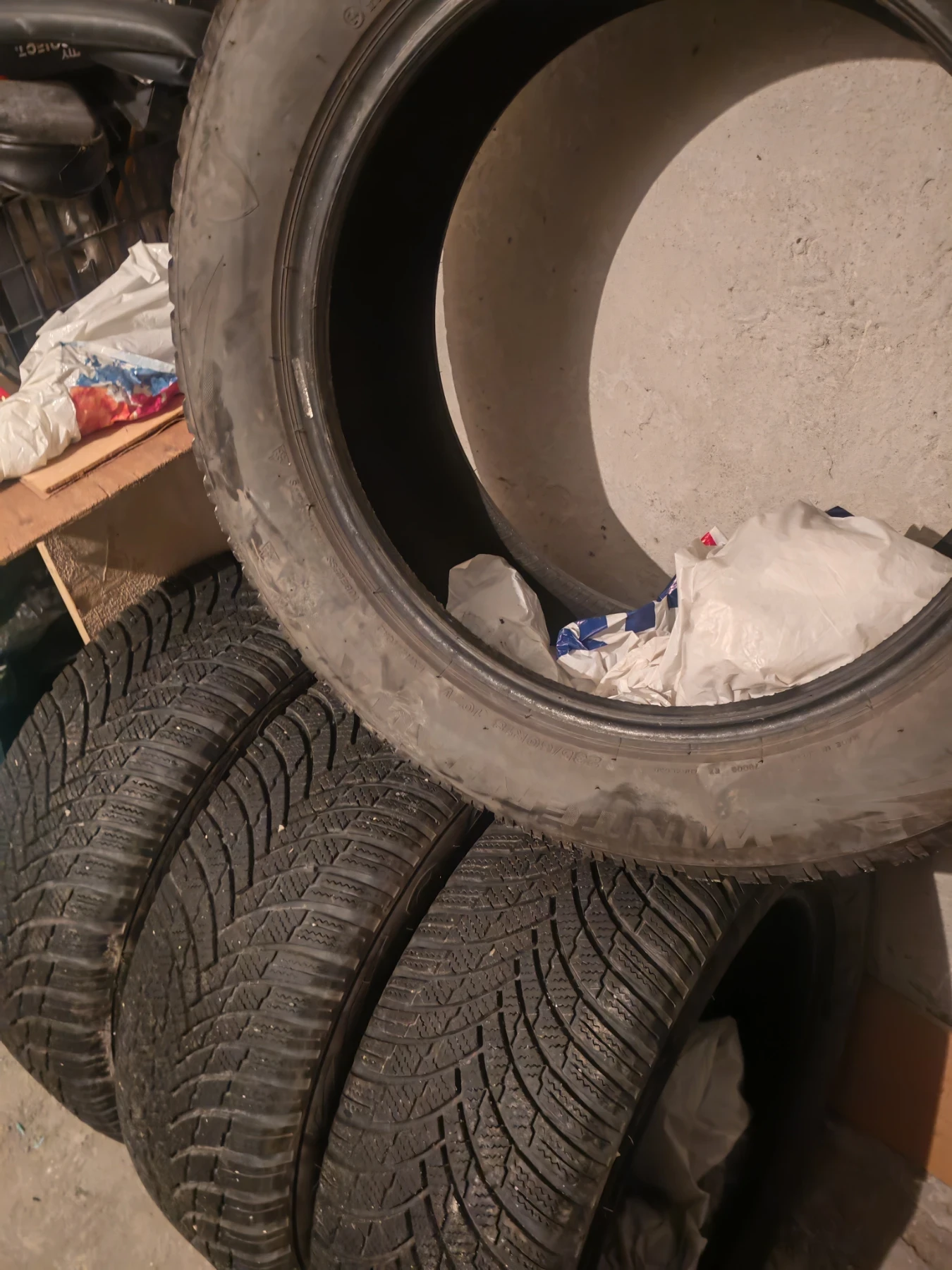 ���� 235/60R18 | Mobile.bg � ����������� 10