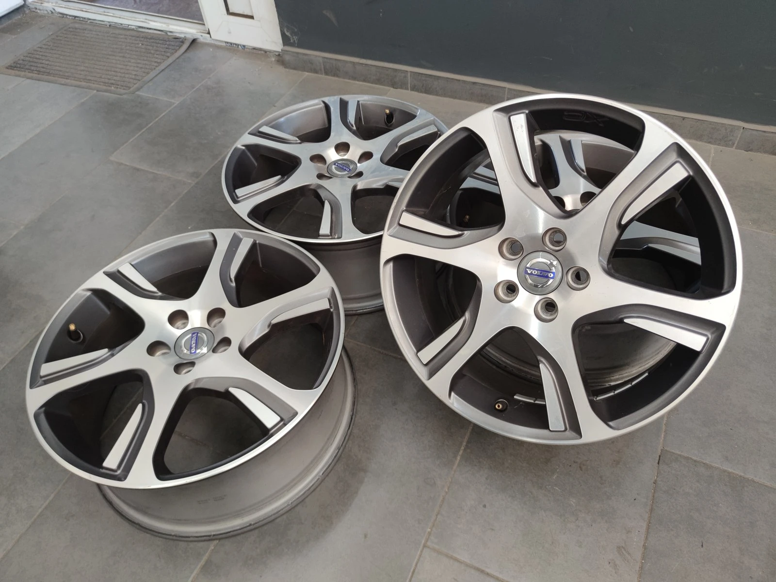 Джанти за Volvo, снимка 2 - Гуми и джанти - 56716465