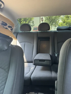 Mercedes-Benz E 220, снимка 7