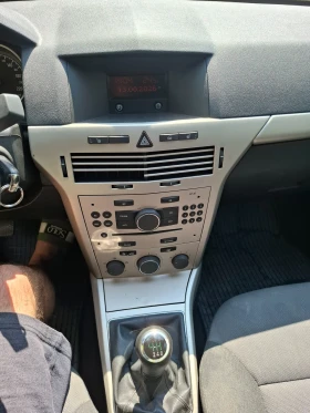 Opel Astra 1.3 cdti, снимка 15