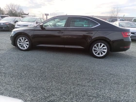 Skoda Superb 2.0 автомат нави седан кожа - 12000 € / 23469.96 лв. - 15358741 7