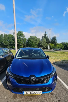 ������ Renault Clio