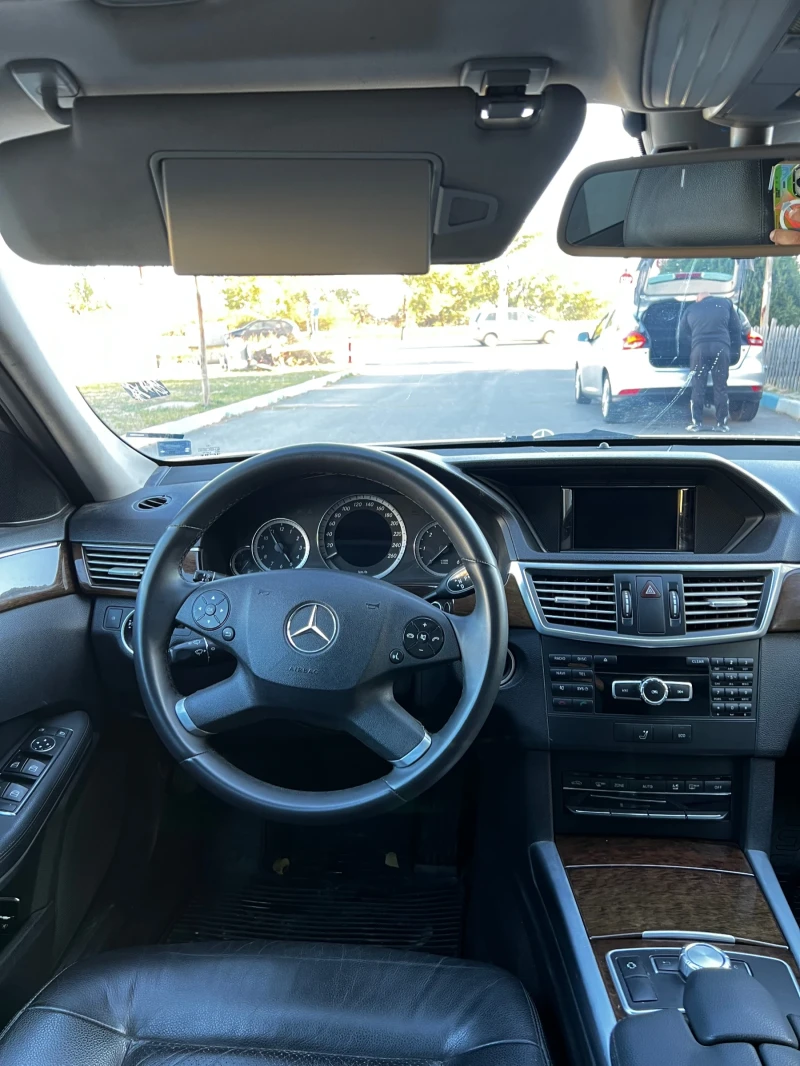 Mercedes-Benz E 220 Mercedes Benz E200 , снимка 5 - Автомобили и джипове - 47728318