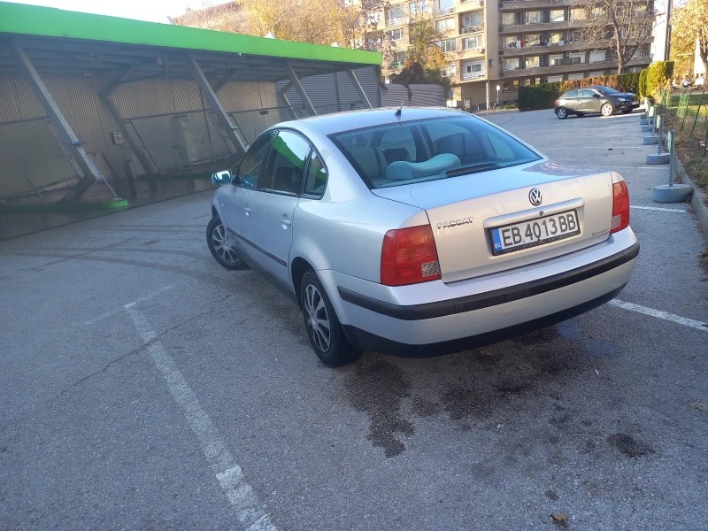 VW Passat В5, снимка 10 - Автомобили и джипове - 48003460