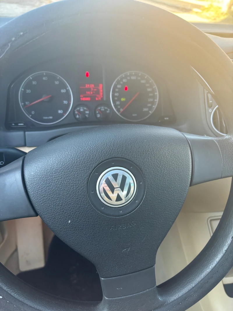 VW Golf Plus 1.6 автомат , снимка 6 - Автомобили и джипове - 48128582