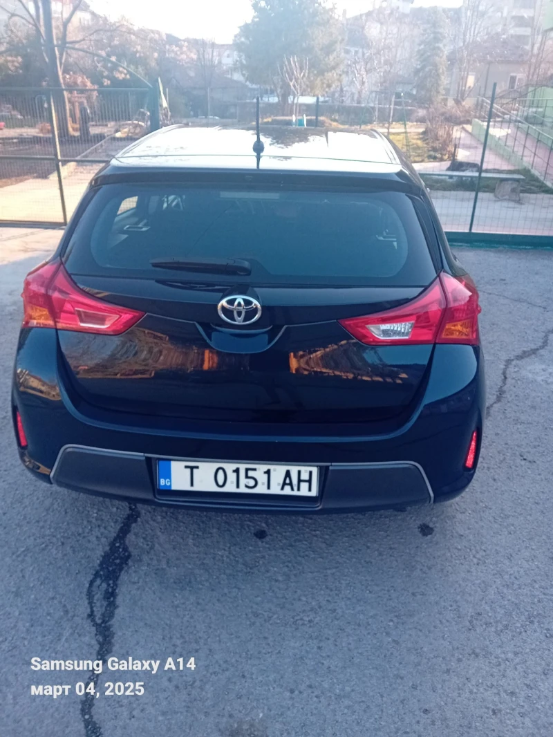 Toyota Auris 1.4d4d, снимка 5 - Автомобили и джипове - 49317533