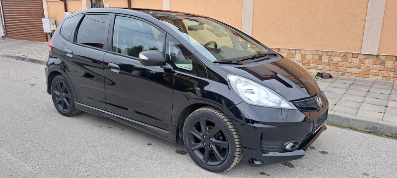 Honda Jazz 1.4 SI FACE 100HP, снимка 2 - Автомобили и джипове - 49513369