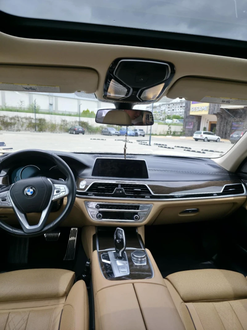 BMW 750, снимка 12 - Автомобили и джипове - 52665020