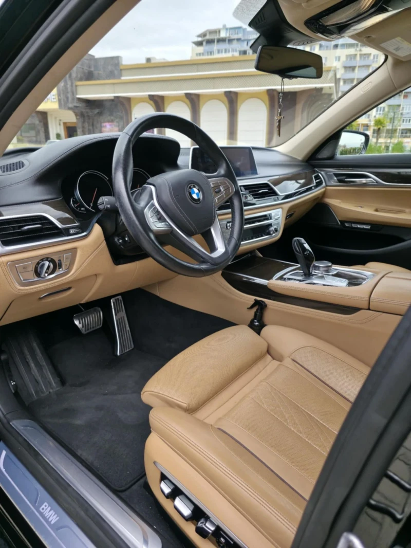 BMW 750, снимка 7 - Автомобили и джипове - 52665020