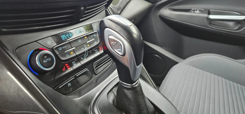 Ford C-max TITANIUM 2.0 TDCI AUTOMAT 170pc , снимка 11 - Автомобили и джипове - 51379266
