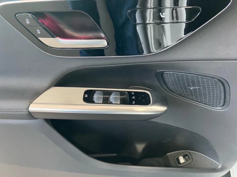 Mercedes-Benz GLC 200 4M* AMG* NIGHT* DISTR* CAM* , снимка 7 - Автомобили и джипове - 51994404