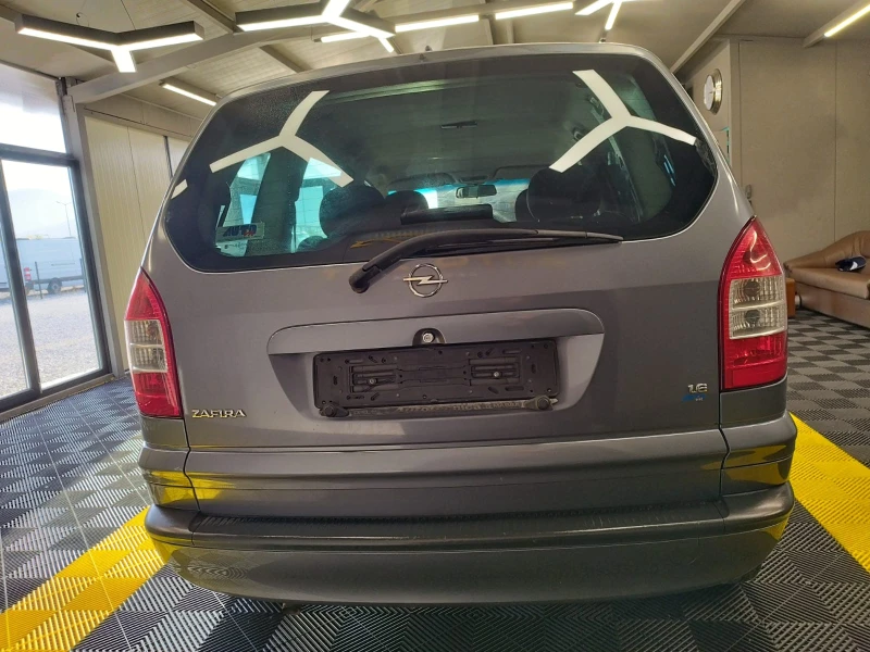 Opel Zafira 1.6 i, снимка 6 - Автомобили и джипове - 52516201
