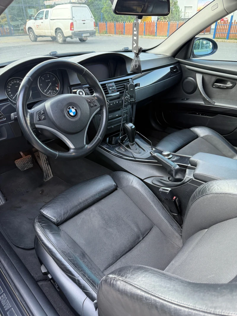 BMW 330 3.0, снимка 4 - Автомобили и джипове - 52858150