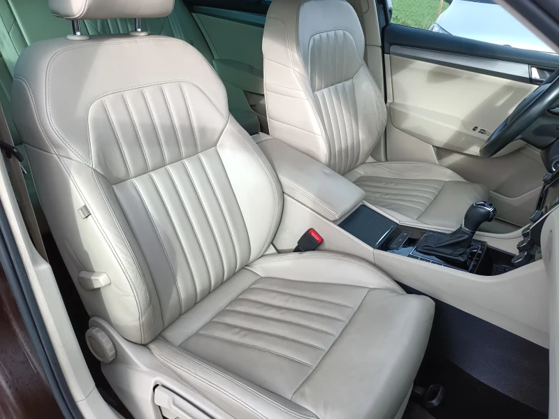 Skoda Superb 2.0 автомат нави седан кожа, снимка 10 - Автомобили и джипове - 53514127