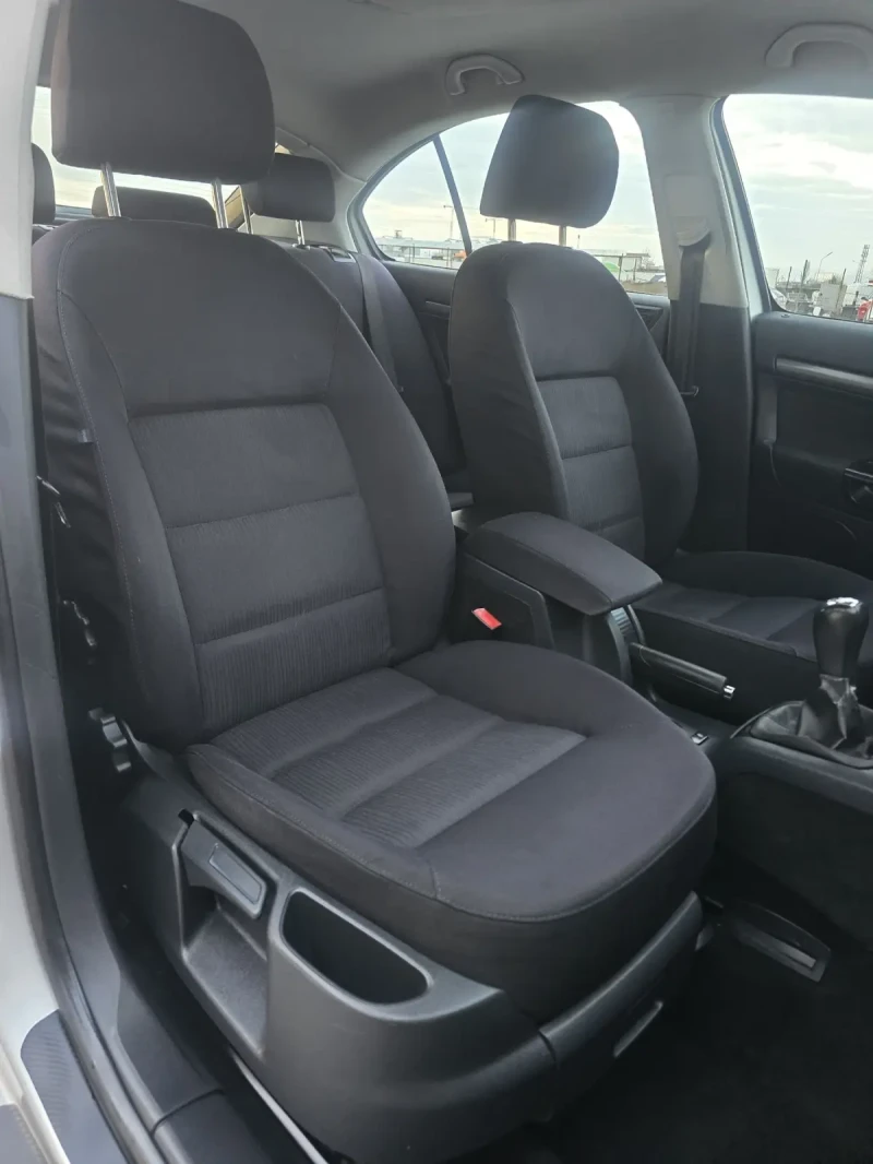 Skoda Octavia 1.9Tdi Климатроник, снимка 10 - Автомобили и джипове - 53574759