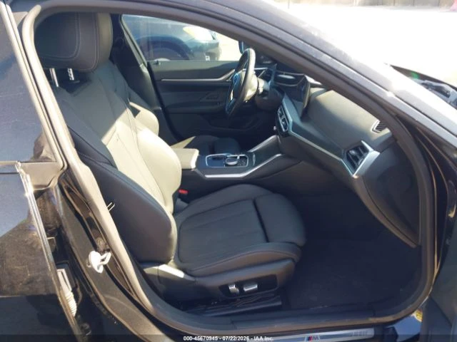 BMW i4 eDrive40* КОЖА* ПОДГРЕВ* HARMAN KARDON* PANO* , снимка 5 - Автомобили и джипове - 55472807