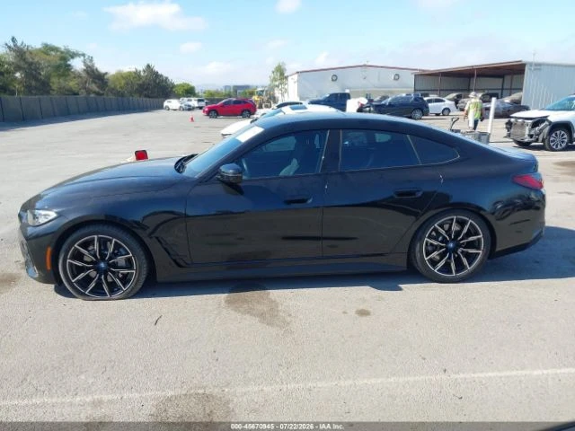 BMW i4 eDrive40* КОЖА* ПОДГРЕВ* HARMAN KARDON* PANO* , снимка 13 - Автомобили и джипове - 55472807